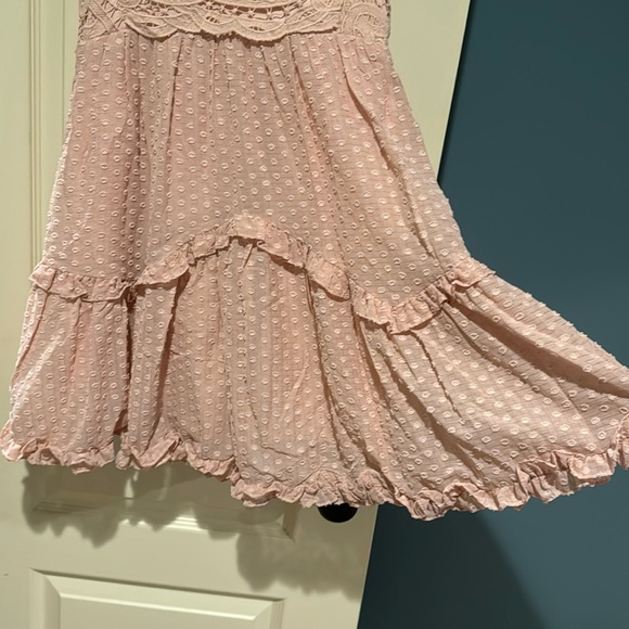 Lace pink sun dress - Picture 3 of 3